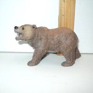 Grizzly Bear Growling Figurine by Schleich Brown Animal Toy Realistic 4 1/2" L